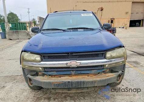 2003 Chevrolet Trailblazer from USA, damaged, VIN 1GNDS13S532355812